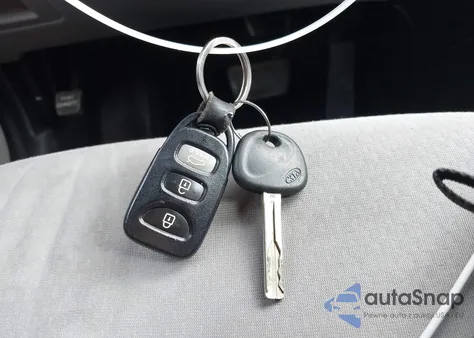 2013 Kia Optima Lx z USA, uszkodzony, nr VIN KNAGM4A79D5371704